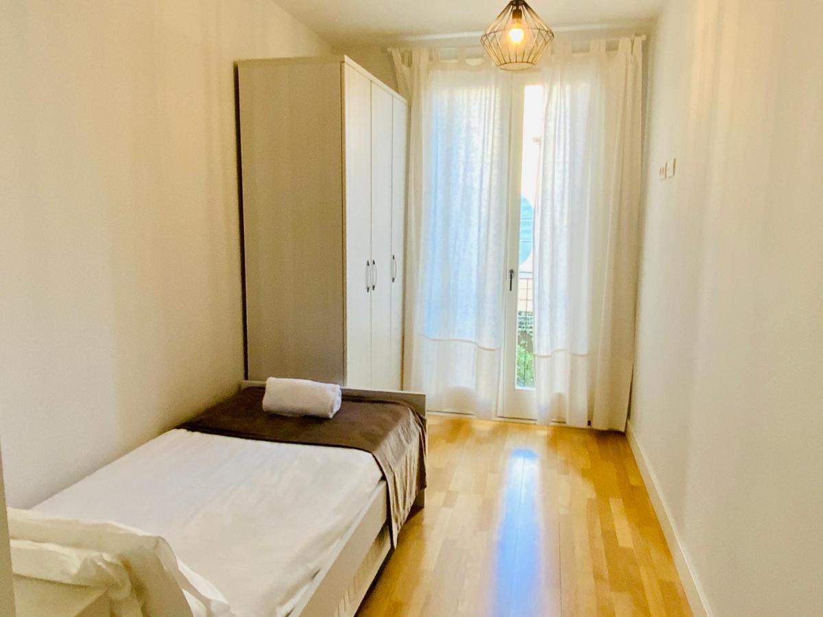 Apartaments Santa Clara - Baltack Homes Gerona Exterior foto